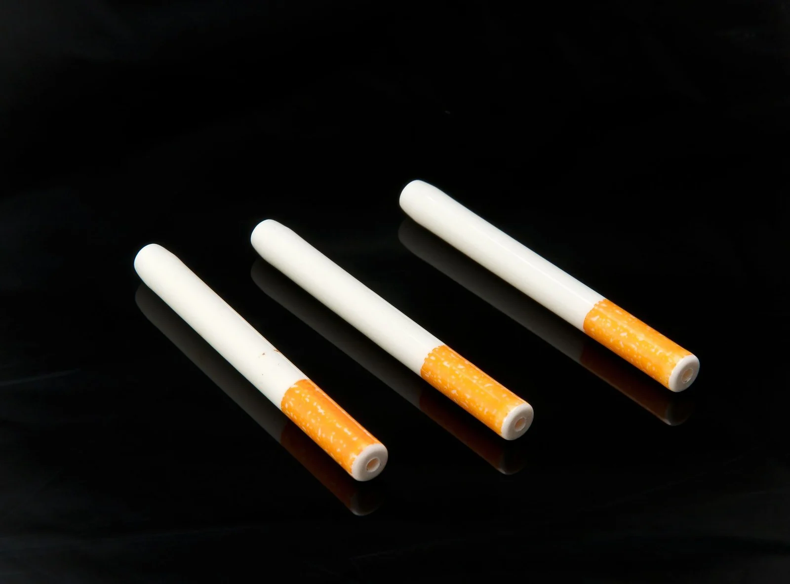 Cigarette-Style Ceramic Pipe, 78 mm - Product detail