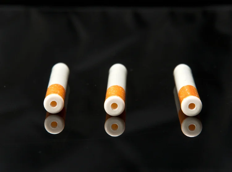 Cigarette-Style Ceramic Pipe, 78 mm