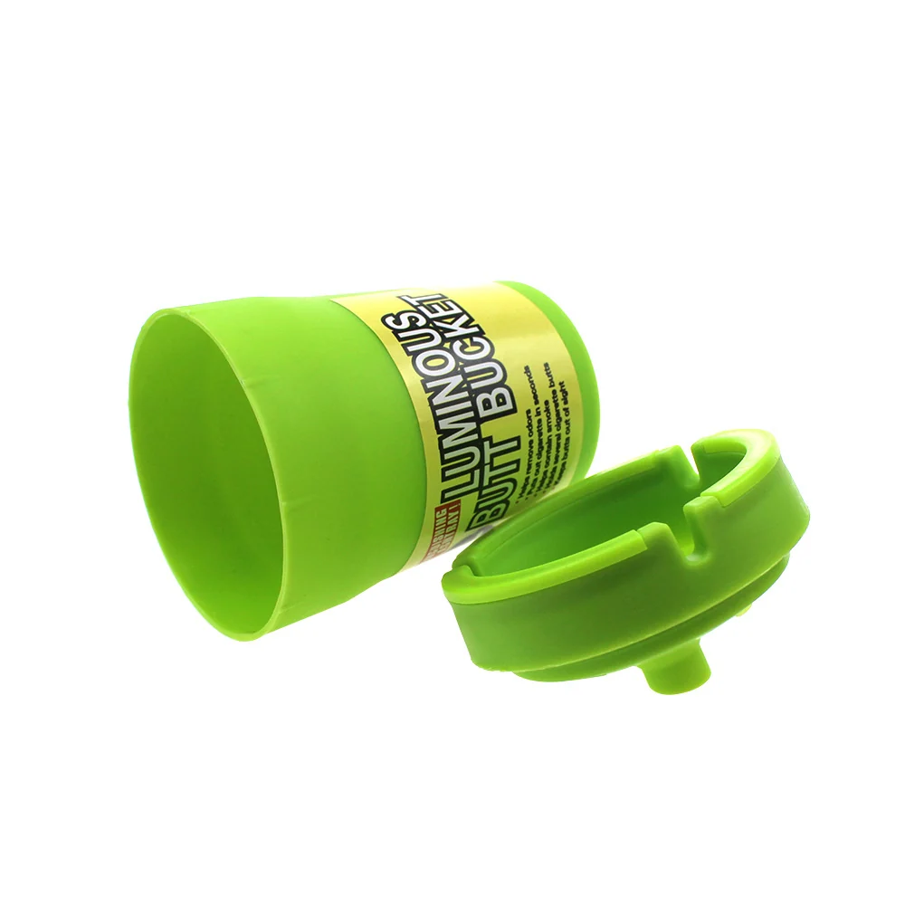 Glow-in-the-Dark Plastic Car Ashtray, 8 x 11 cm