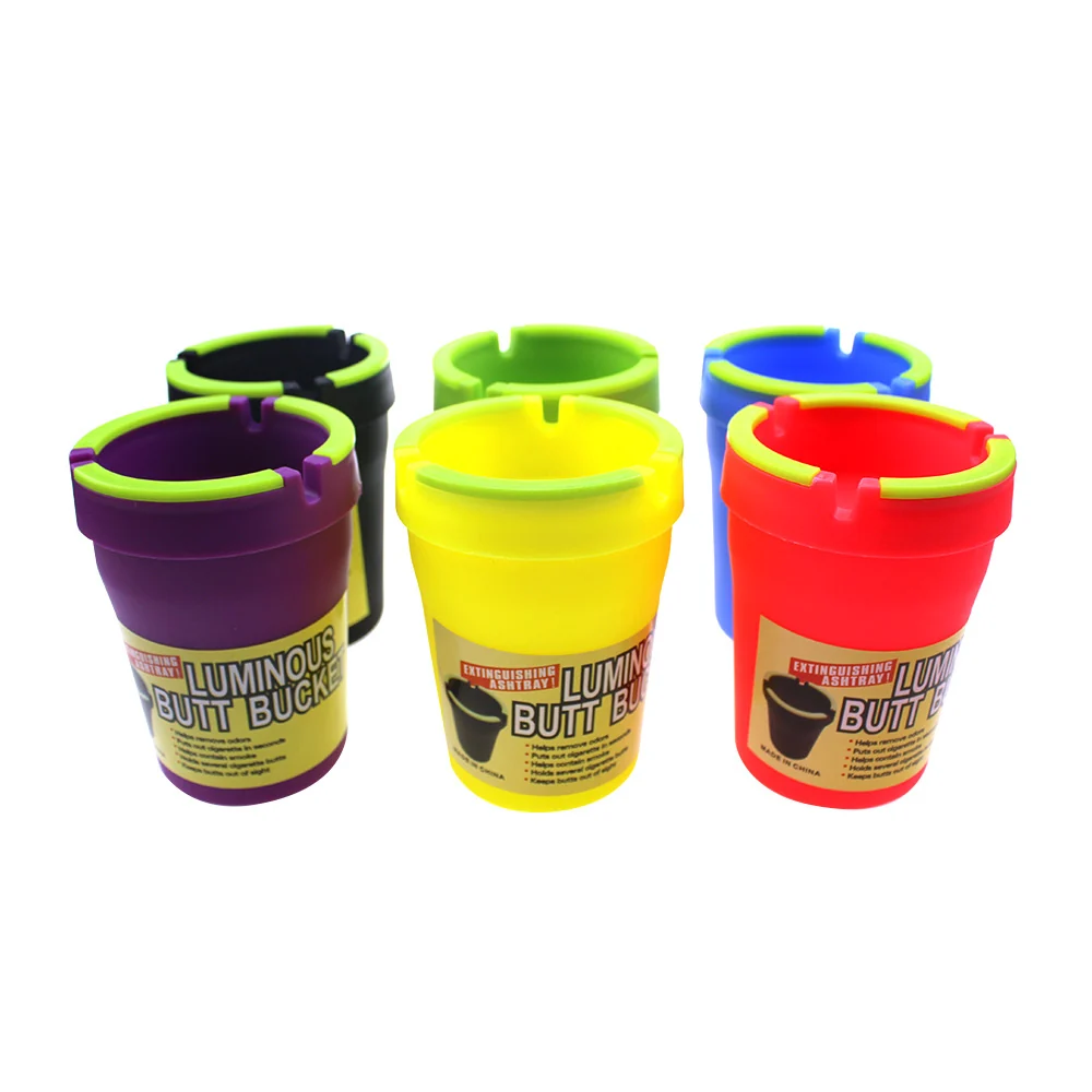 Glow-in-the-Dark Plastic Car Ashtray, 8 x 11 cm
