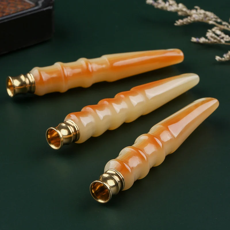 Faux-Horn Resin Mouthpiece with Floral Design