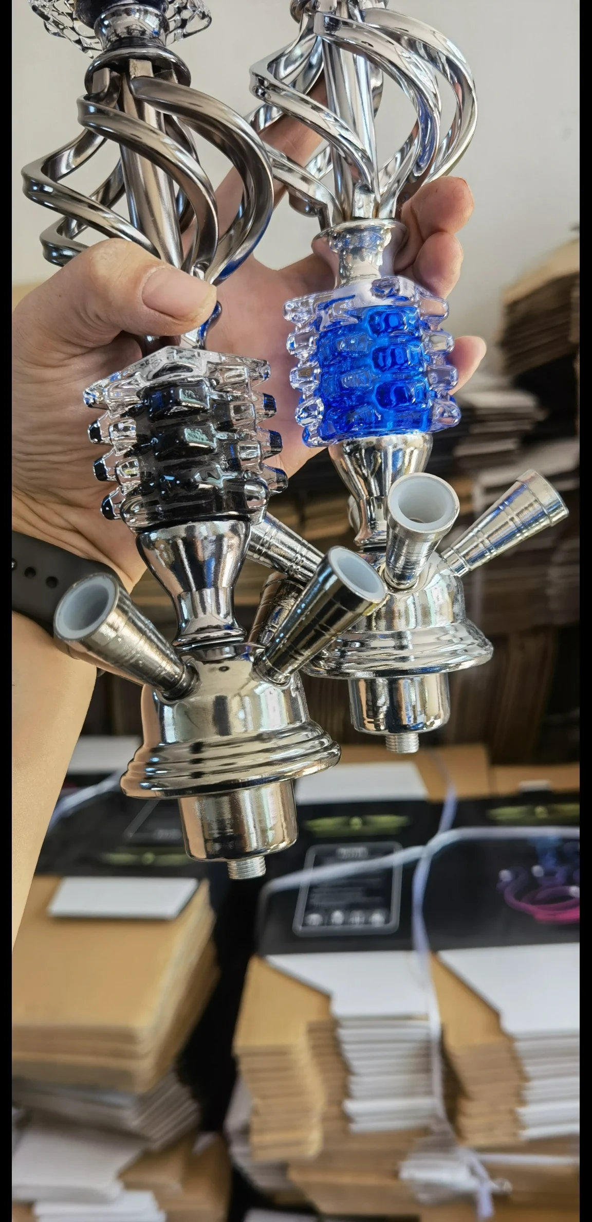 Glass Hookah with Two- and Four-Hose Options