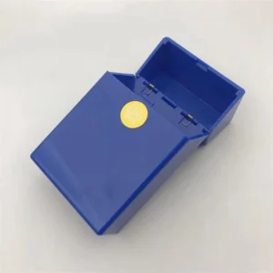 Portable Waterproof, Crush-Resistant 20-Cigarette Tobacco Case with Automatic Opening — application view 004