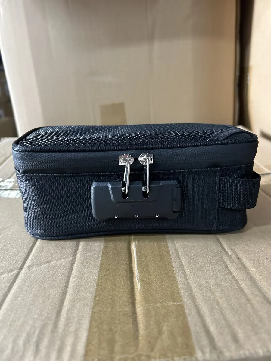 Activated Carbon Smell-Proof Portable Storage Bag with Combination Lock — application view 027